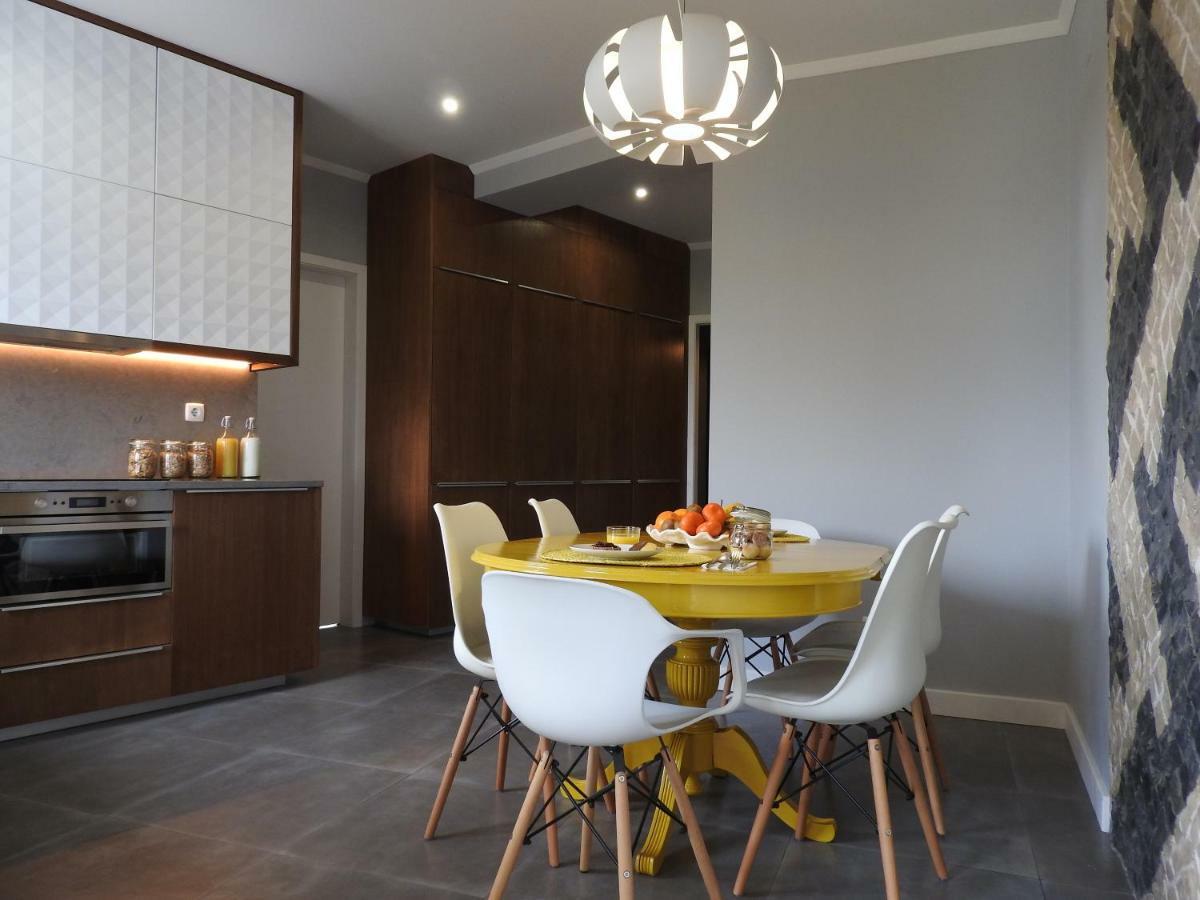 Lisbon Airport Hostel Екстериор снимка