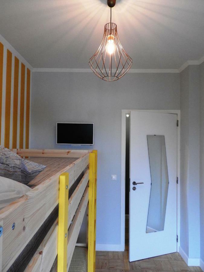 Lisbon Airport Hostel Екстериор снимка