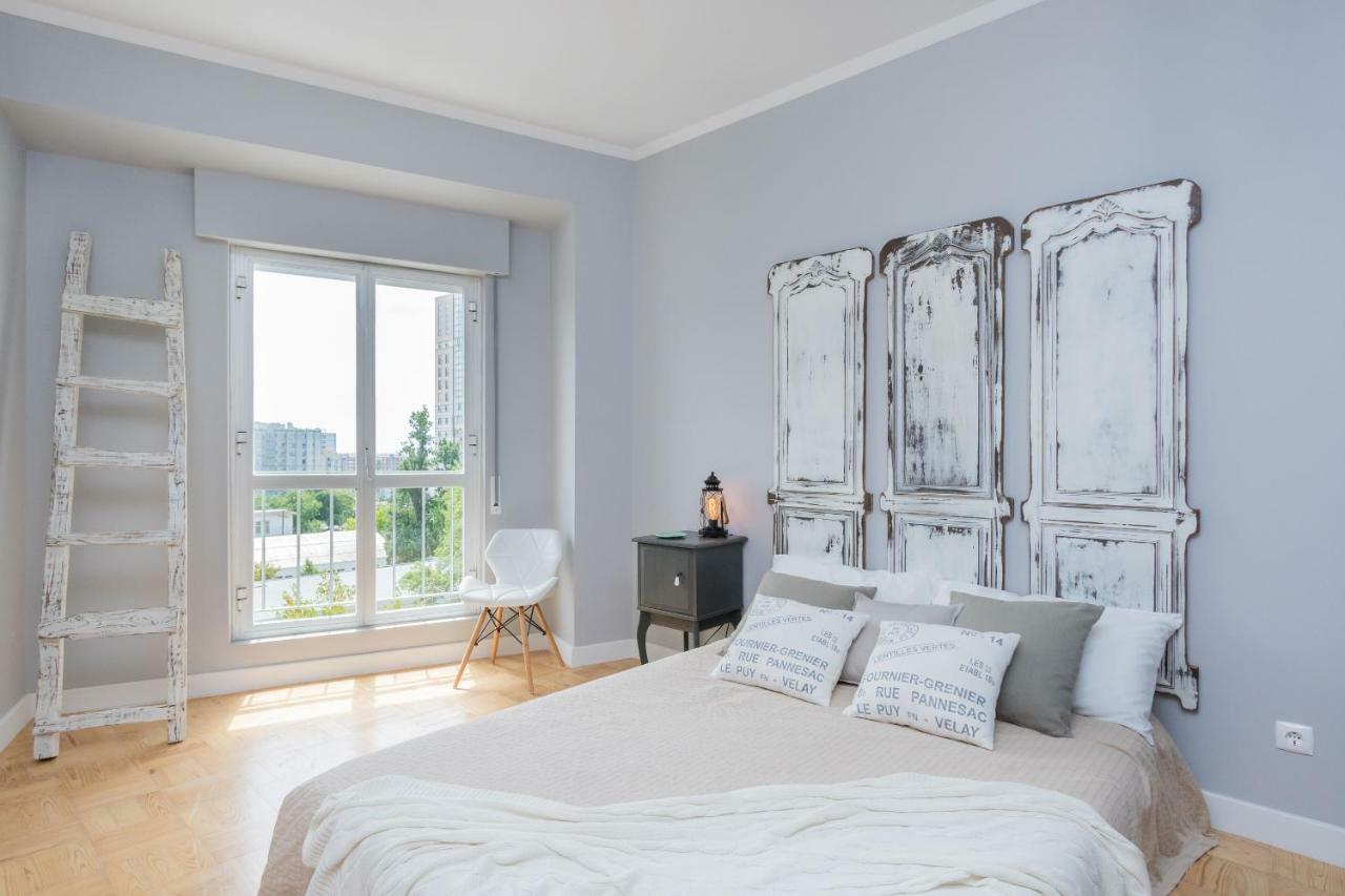 Lisbon Airport Hostel Екстериор снимка